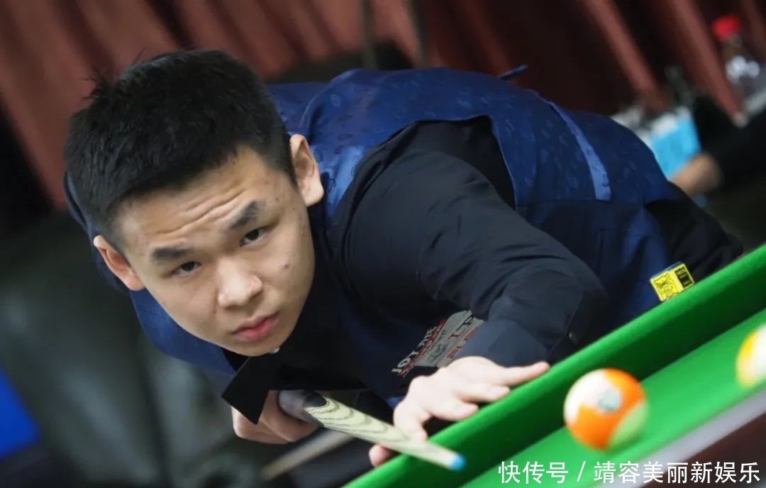 展现了他无 展现了他无