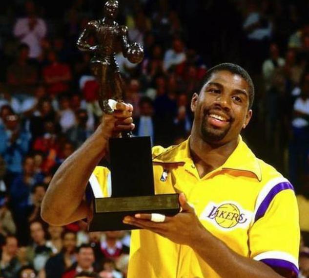 T恤点燃首 T恤点燃首