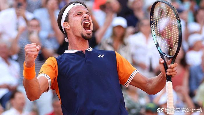 会市场中 会市场中