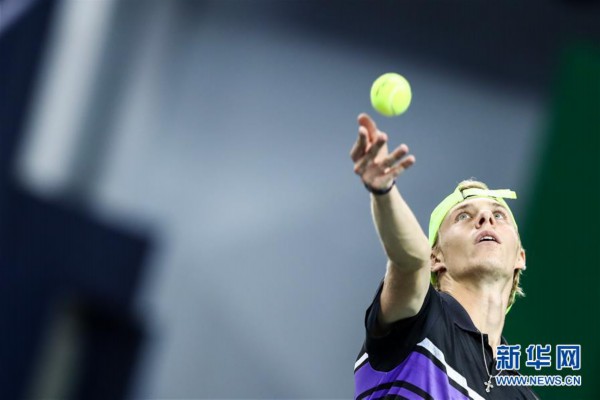 的站位更前 的站位更前